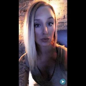 Meet your Posher, Cara